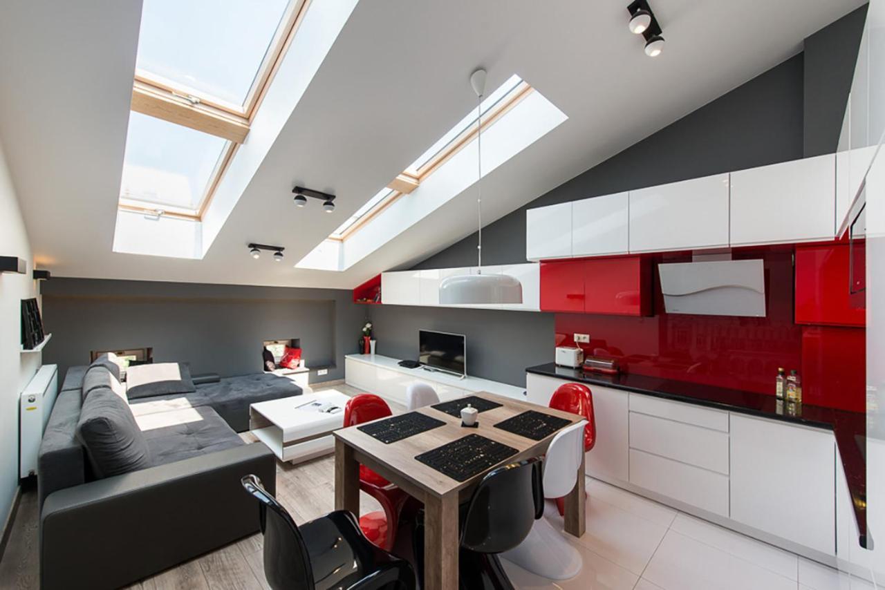 Cozy And Large 62 M2 Apartment With Air Conditioning, Old Town Krakow Luaran gambar