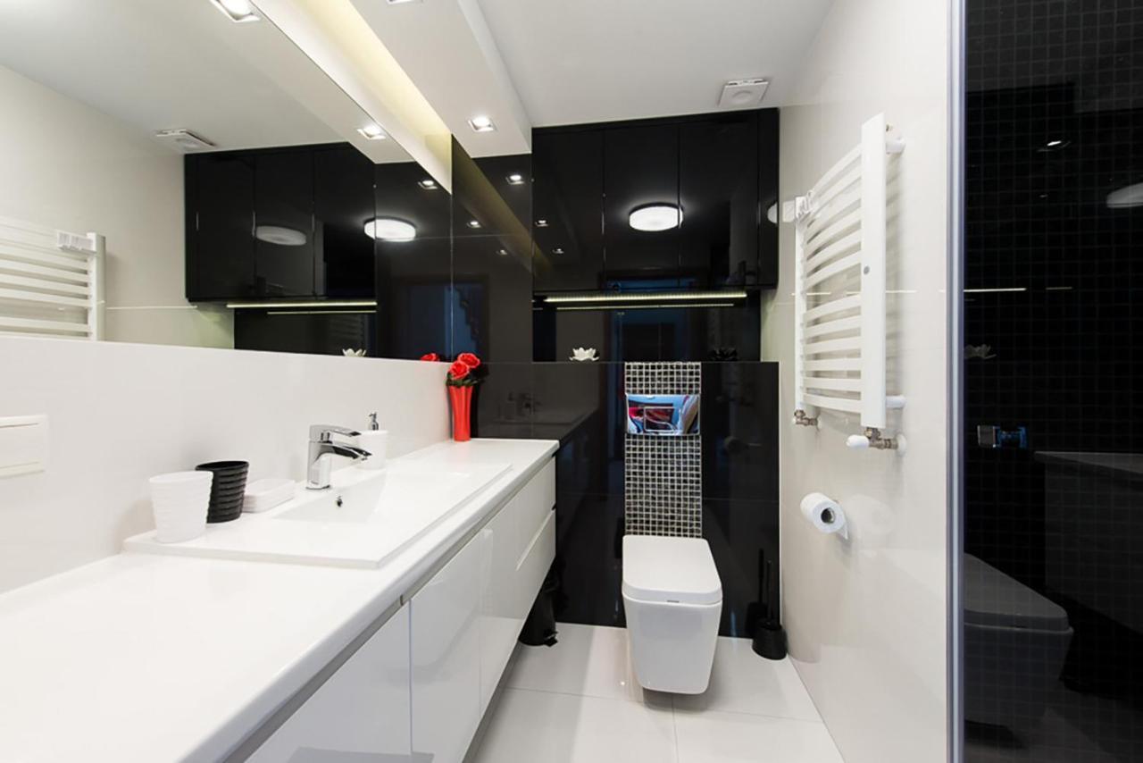 Cozy And Large 62 M2 Apartment With Air Conditioning, Old Town Krakow Luaran gambar