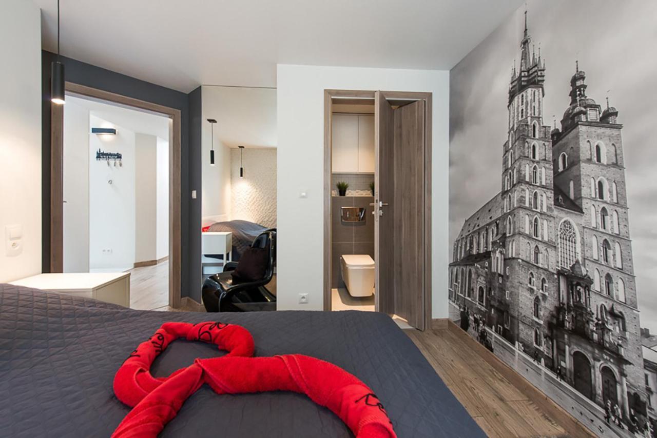 Cozy And Large 62 M2 Apartment With Air Conditioning, Old Town Krakow Luaran gambar